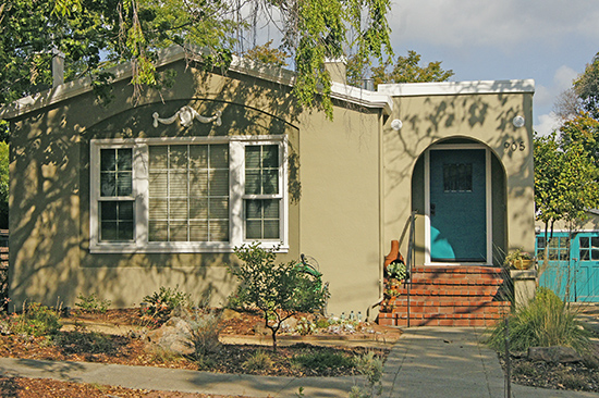 A 1924 bungalow in Martinez, California.